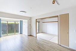 ロイヤルアーク甲子園フローレス