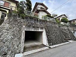 箕面市粟生間谷西7丁目　土地