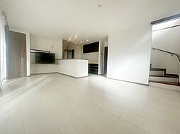 箕面市萱野1丁目　戸建