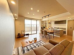 ネバーランドシエル箕面　Ｎ棟