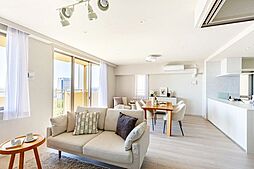 新千里桜ヶ丘メゾンシティ四番館