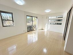 箕面市半町4丁目　戸建