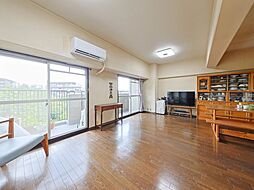 千里中央パーク・ヒルズＦ棟