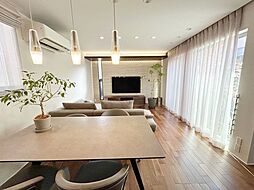 川西市萩原台西1丁目　戸建