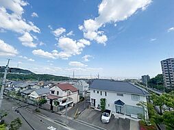 宝塚市中山五月台4丁目店舗付住宅