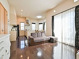 宝塚市宝梅2丁目戸建