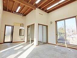 藤沢市鵠沼藤が谷3丁目　戸建　（西側）