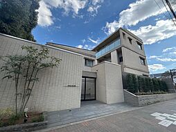 ヴェレーナ国立大学通り