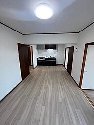 真栄マンション元塩　南西角部屋