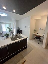 南区観音町　ＬＤＫにスタディカウンターのある家　3号棟