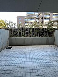 バンベール有松ヒルズ　専用庭テラス専用駐車場付き