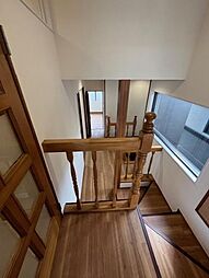 緑区鳴海町尾崎山　スキップフロアのある家