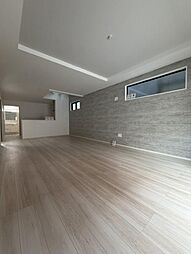 緑区鳴海町中汐田 LDKに開放感 吹き抜けのある家