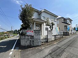 寄居町用土　角地で開放的なお家