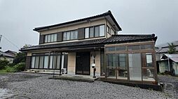 栃木市大久保町 2階建て7DK 大きな車庫が自慢の一戸建て