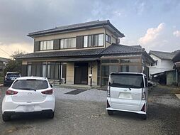 栃木市大久保町　2階建て7DK　大きな車庫が自慢の一戸建て