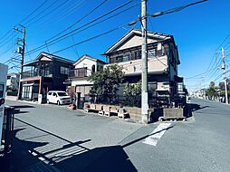 草加市稲荷6丁目