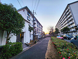 吉川駅前住宅10号棟