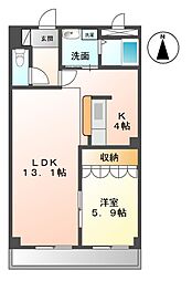 ロイヤルコーポ中川 102