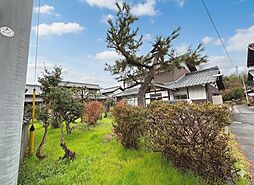 愛知郡愛荘町沖の一戸建て