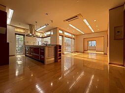 中央区南二十五条西8丁目　中古戸建