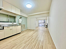 クローバーハイツ第二大手前 202