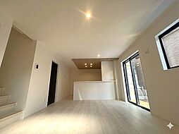三鷹市中原4丁目 新築戸建