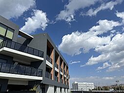 Ｃｅｄａｒ　Ｔｅｒｒａｃｅ 303