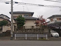 王塚台戸建て 1