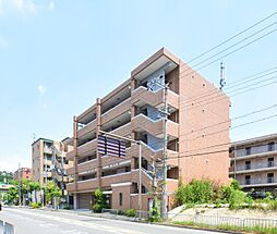 箕面市船場西3丁目