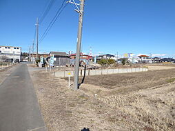 八日市場（建築条件無）売地