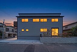 横浜市磯子区磯子６丁目の一戸建て