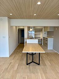 21日(土)〜23日(月)見学可越谷ファミリータウンD棟