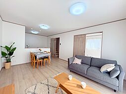 西区指扇　775番　A号棟　全2棟