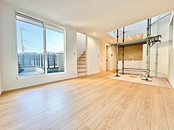 浦和区領家715　2号棟