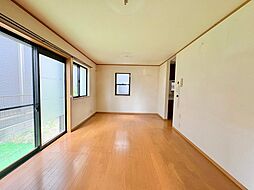 越谷市東大沢2丁目