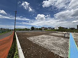 草加市新里町3期(全5棟)1号棟