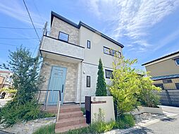 草加市両新田西町の中古戸建て