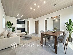 横浜市戸塚区名瀬町　戸塚駅