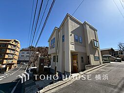 横浜市港南区上大岡東3丁目　　上大岡駅