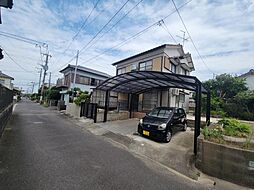 南道路小松二階建て敷地内駐車5台可倉庫車庫付
