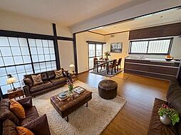 多摩市永山6丁目　戸建