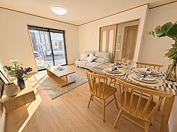 西東京市泉町1丁目　戸建　B号棟