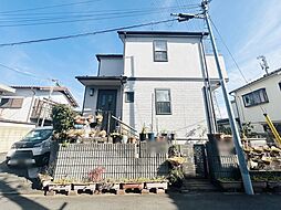 地下室とロフトのある「三鷹の邸」