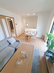 東久留米市小山　新築戸建