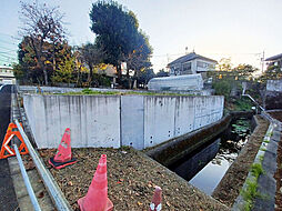 日野市大字川辺堀之内　土地