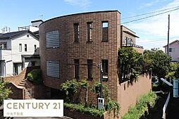 重量鉄骨の邸宅から望む、贅沢な富士山ビュー