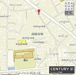 小中学校まで歩いてすぐの立地にある宅地です