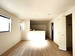 新座市片山第11全1棟　新築戸建