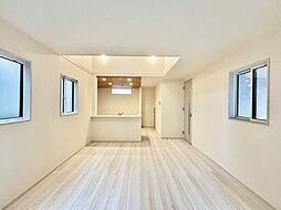 入間郡三芳町藤久保全1棟　新築戸建